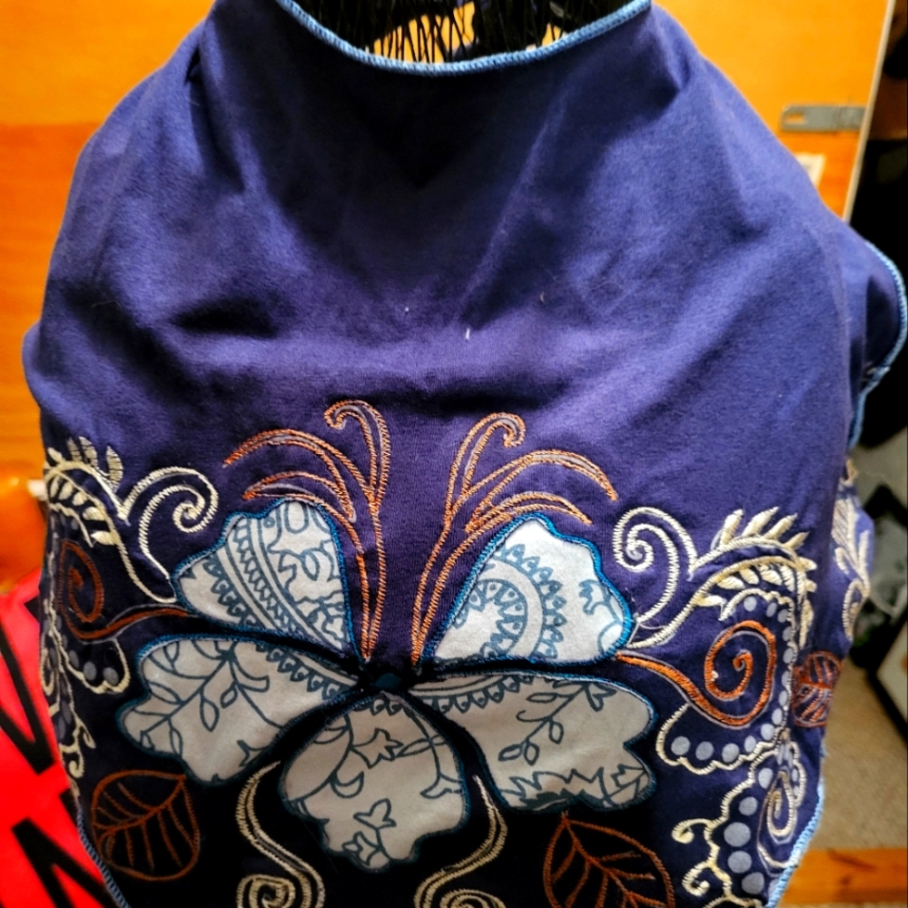 Blue halter pattern on front open back